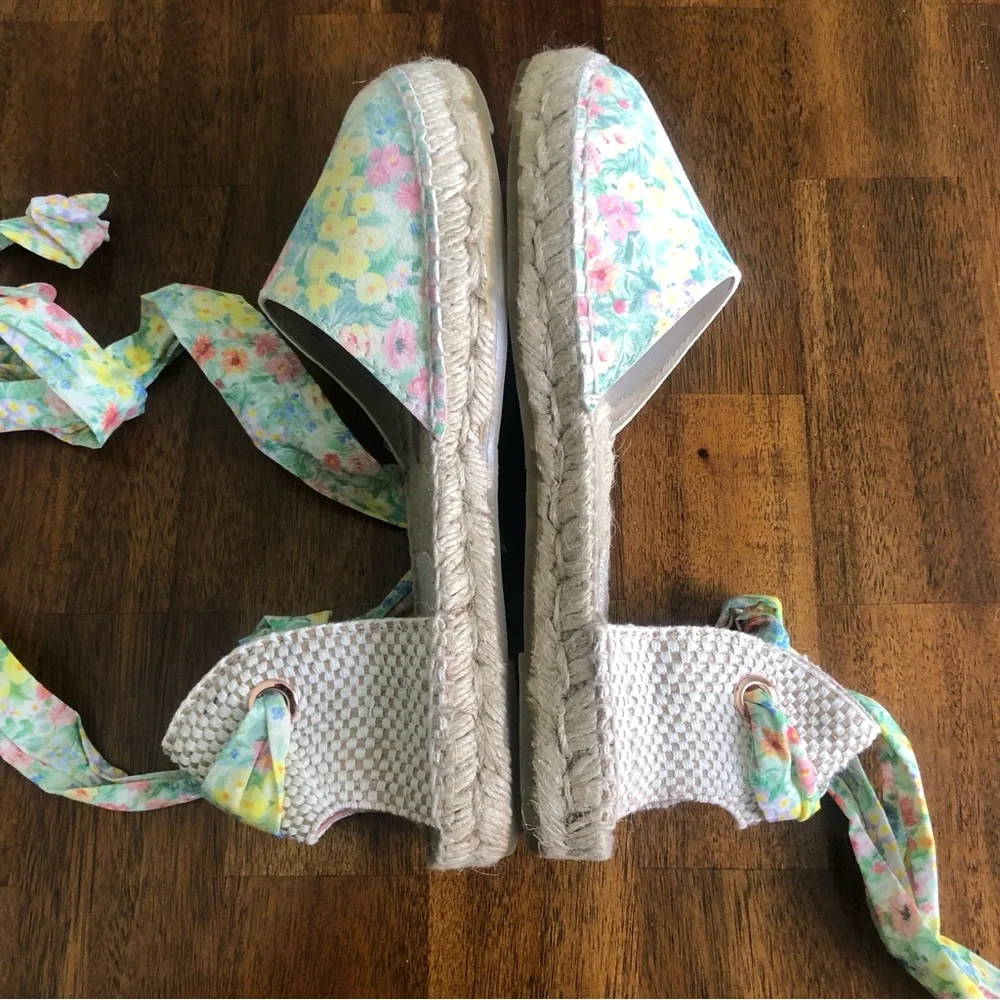 NIB $175 LoveShackFancy x Manabi Valencia Espadrilles in Rainbow Skies - size 37